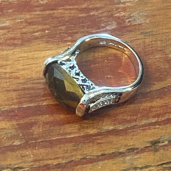 Lia Sophia “Congo” Ring - Picture 2 of 11